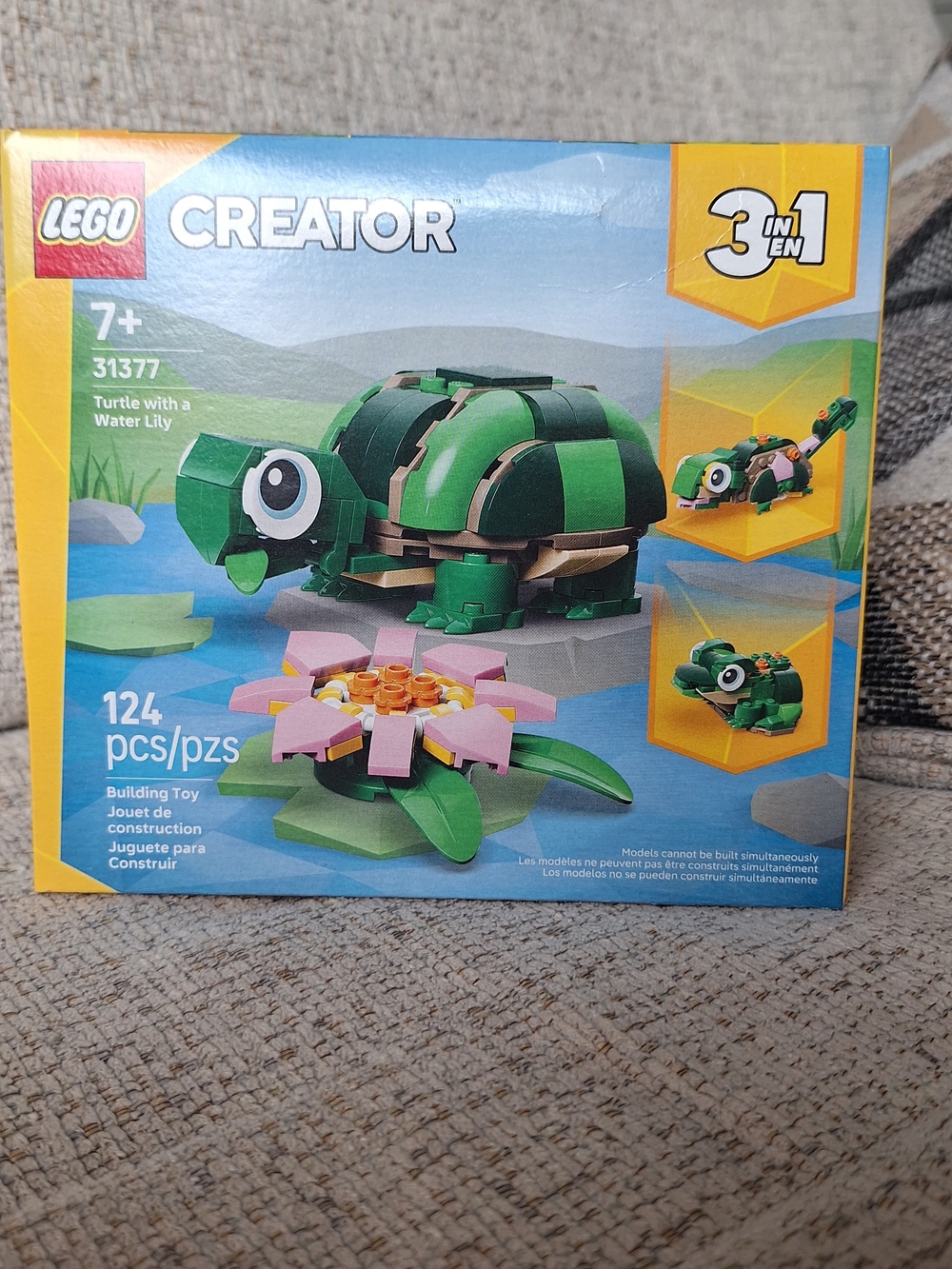 LEGO Creator 3-in-1 Turtle with a Water Lily Flower